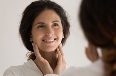Kollagen Peptide als bester Wirkstoff gegen Hautalterung