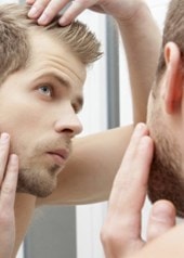 Haarausfall-bei-Männern-5-Styling-Tipps-für-gutes-Aussehen
