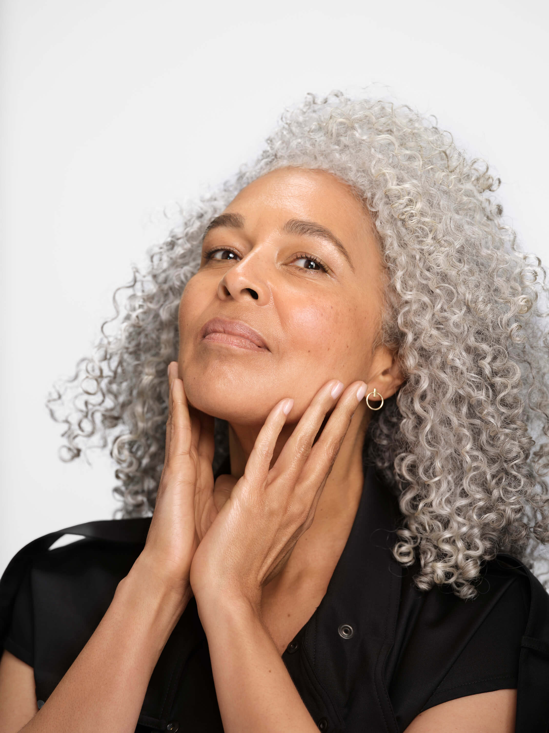 Menopause-wie-kann-ich-meine-Haut-mit-50-mit-Feuchtigkeit-versorgen