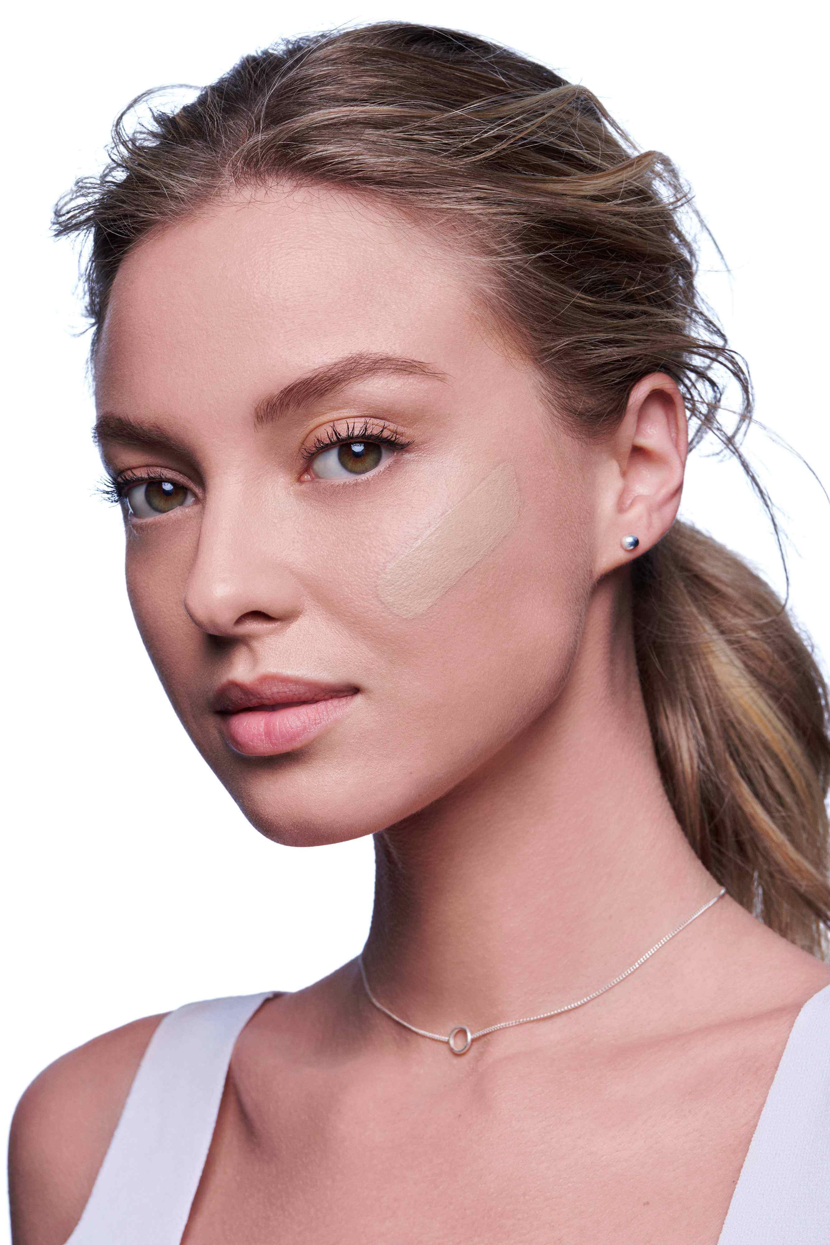 foundations-acne-prone-skin