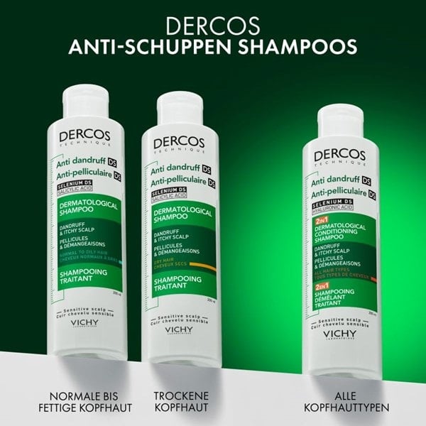 Aufreihung dreier Dercos 2in1-Anti-Schuppen Shampoos für normales bis fettiges Haar, für trockene Kopfhaut und für alle Haartypen.