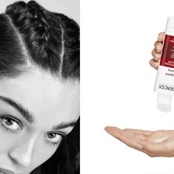 Schwarz-Weiß-Bild einer Frau mit der Hand in den Haaren und DERCOS Vitalshampoo, das auf eine Hand gemacht wird