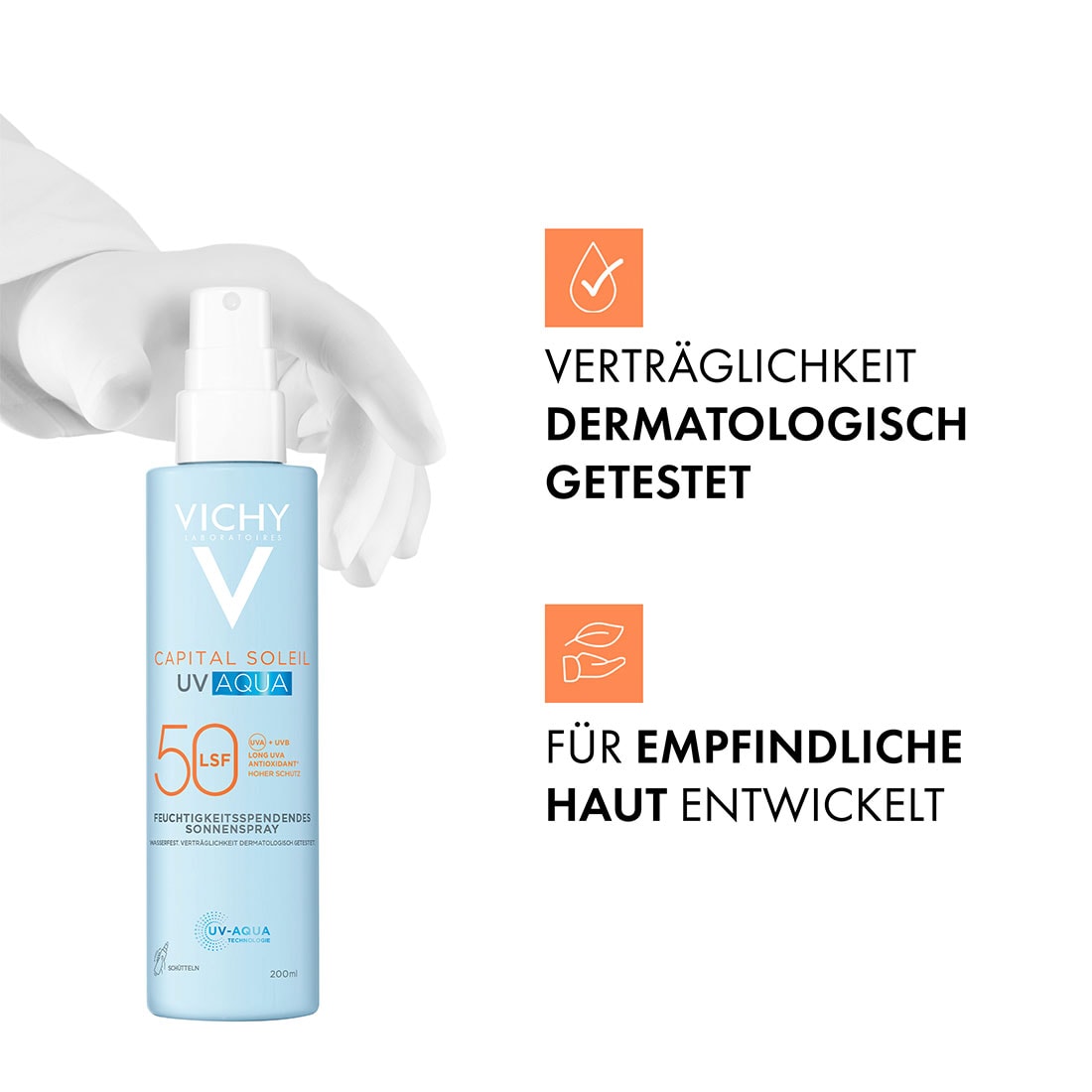 Vichy Capital Soleil UV Aqua Sonnenspray LSF 50 in behandschuhter Hand, Text im Bild: dermatologisch getestet, für empfindliche Haut entwickelt
