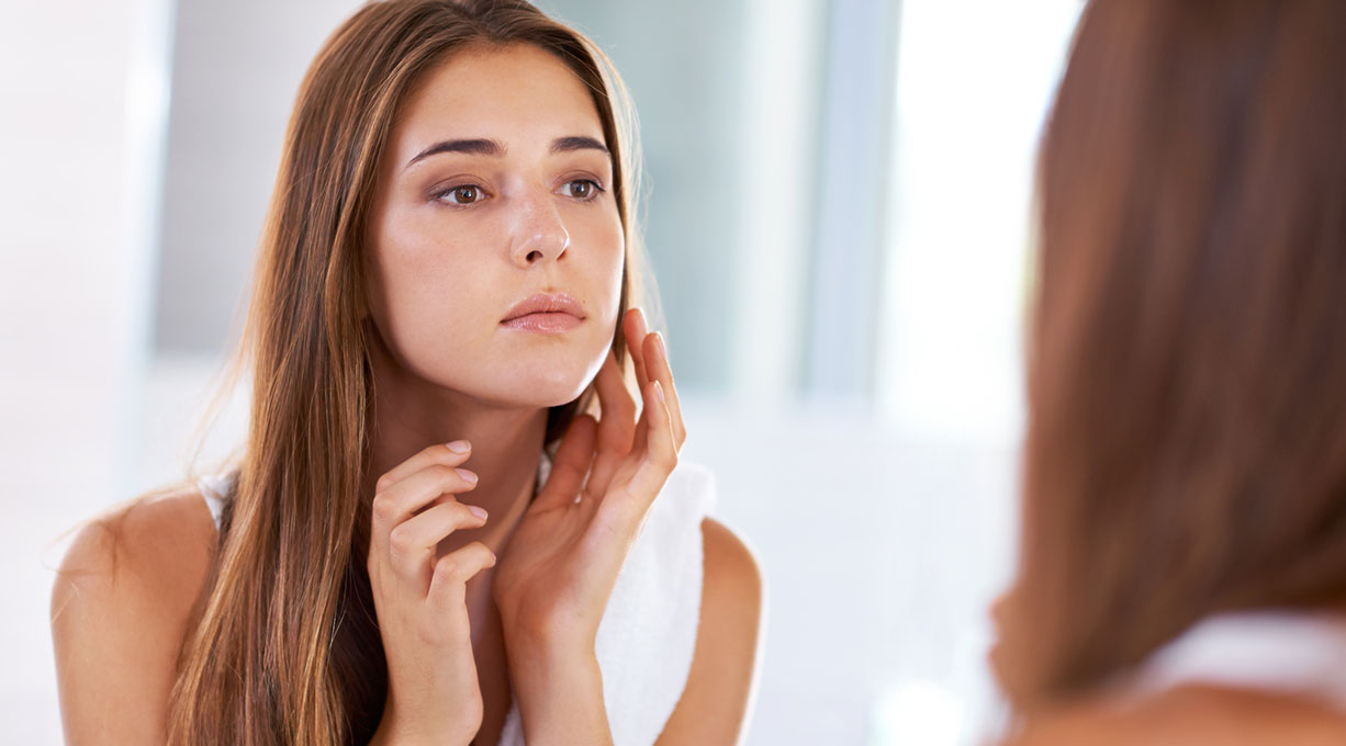 Die richtige Hautpflege bei trockener Haut und Akne