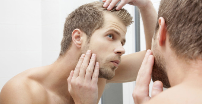 Haarausfall-bei-Männern-5-Styling-Tipps-für-gutes-Aussehen